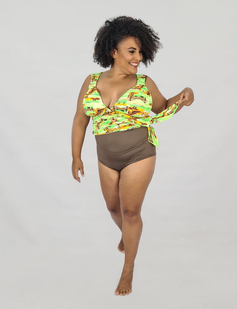 Maiô Vestido Estampado Plus