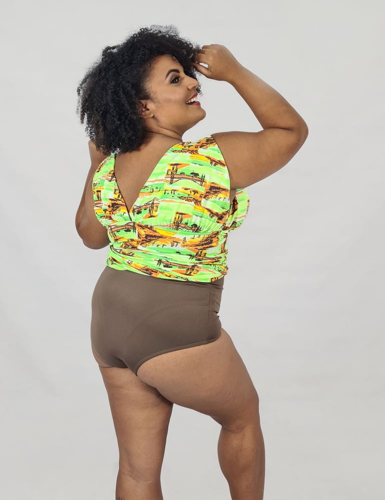 Maiô Vestido Estampado Plus