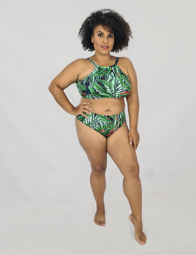 Biquíni Halter Plus Size Folhagens Tropical Verde Escuro 