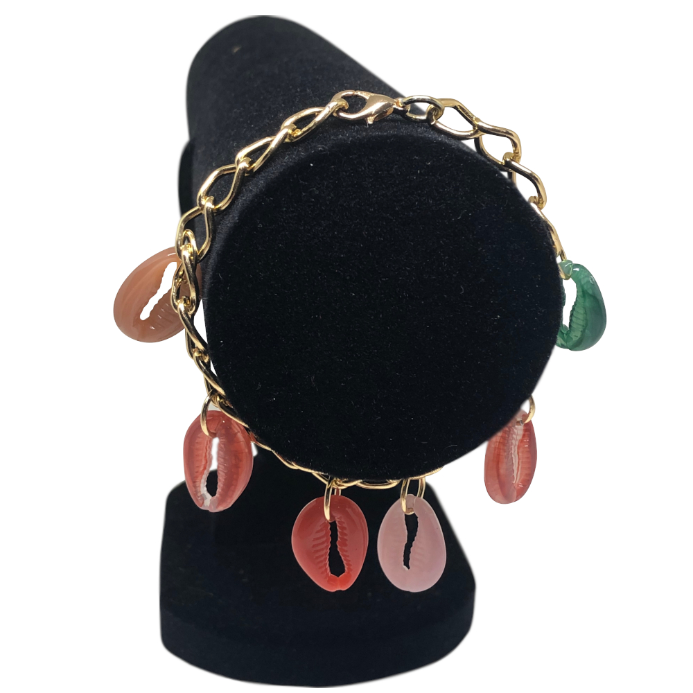 Pulseira Dourada com Pingentes de Búzios Coloridos