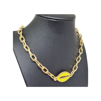 Venda e Cia Colar Choker de Búzio Amarelo 2 Venda e Cia Colar Choker de Búzio Amarelo 2