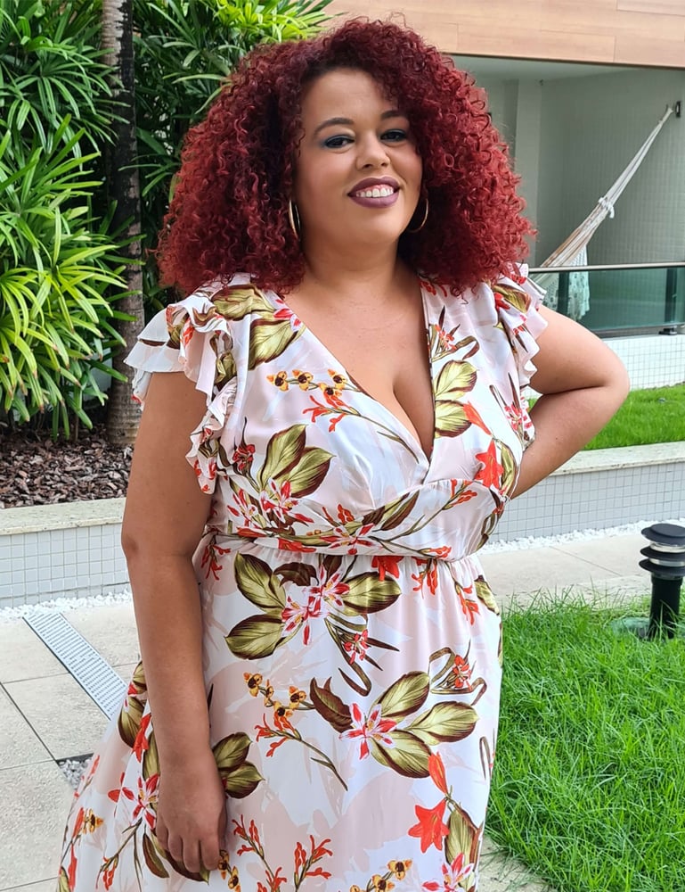 Vestido Longo Plus com Manga Babados Rosa Claro