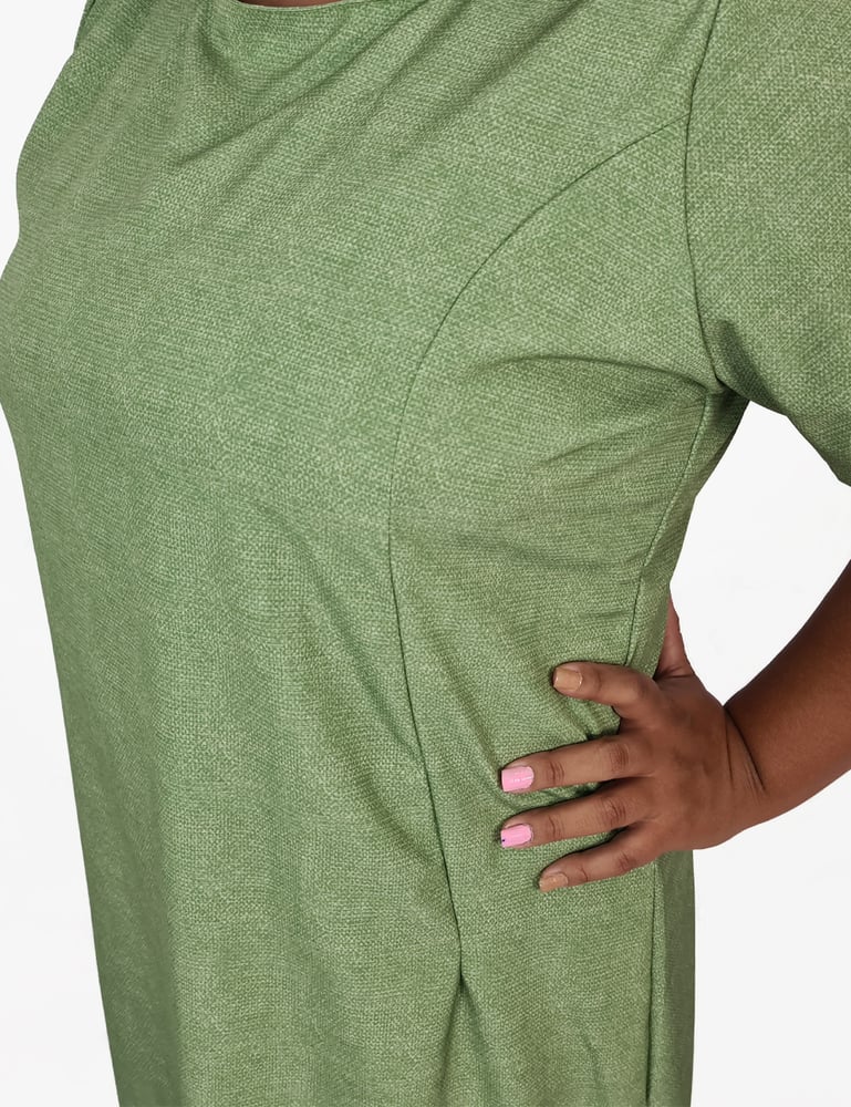 Vestido Midi Social Plus Verde