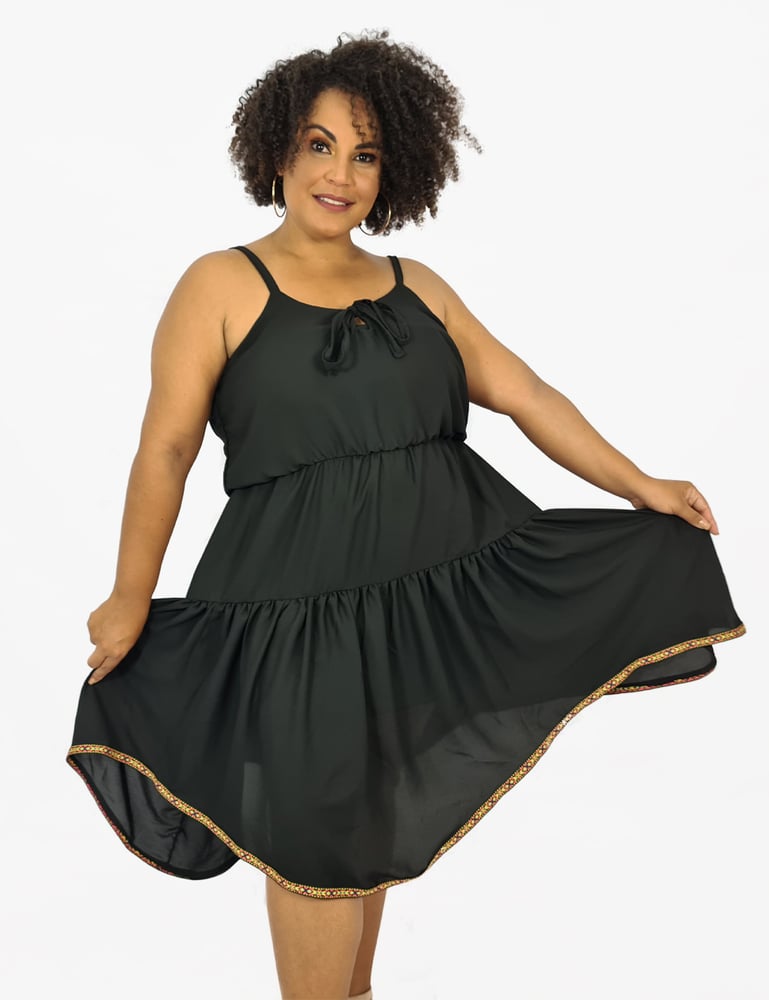 Vestido Feminino Plus Size de Alça Ailma Preto