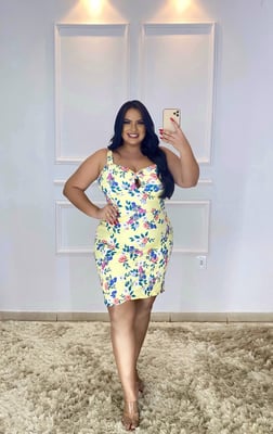 Vendaecia  Vestido plus com alças finas e estampa floral  1