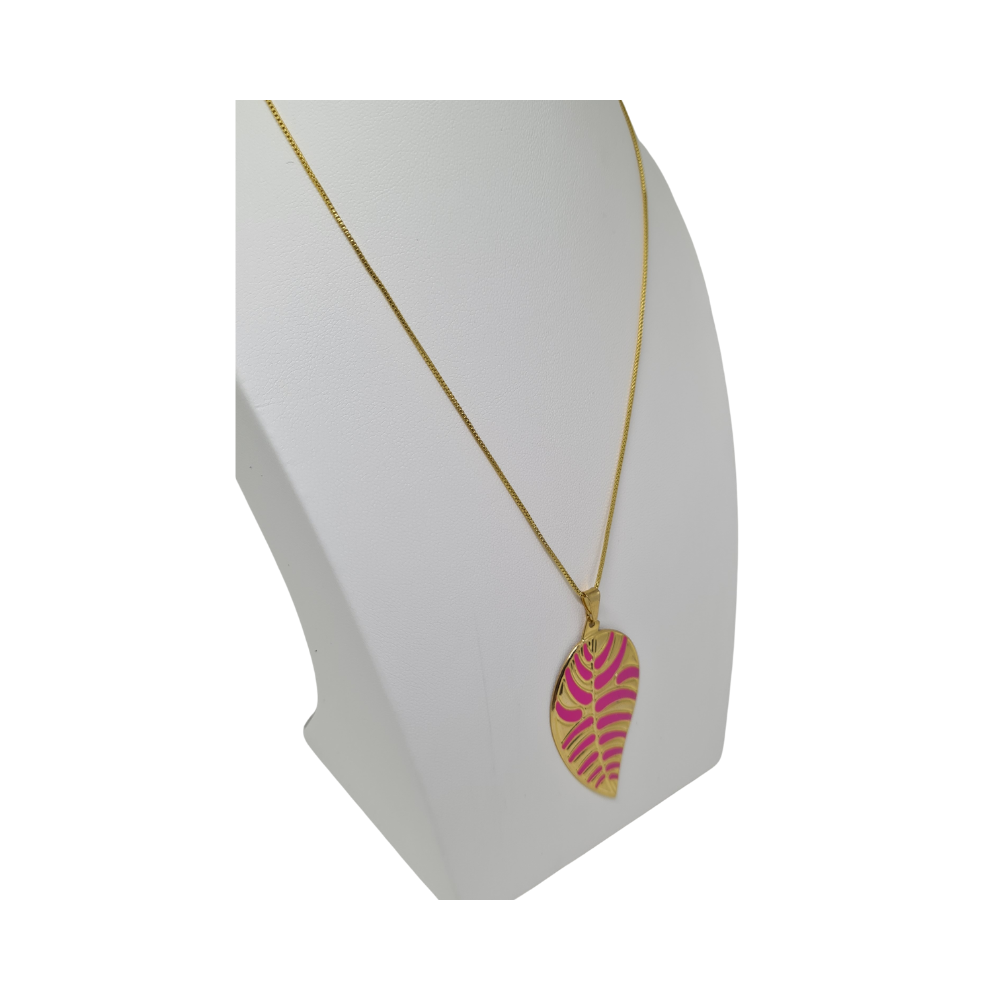 Colar Dourado com Pingente Folha Rosa