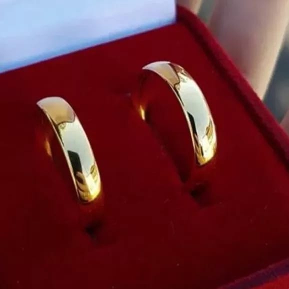 aliança tradicional banhada a ouro 3mm