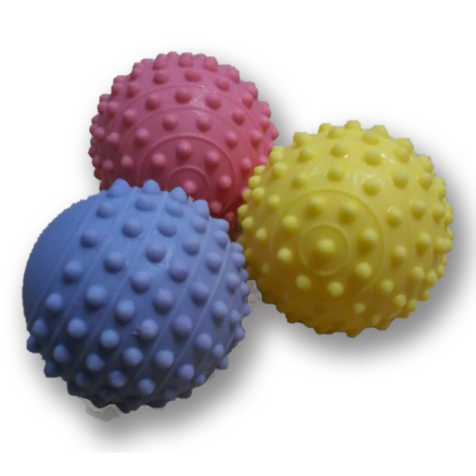 Kit 04 Brinquedos Bolinha Cravo Para Cachorro Pets Tamanho Médio Interativa Para Cachorros