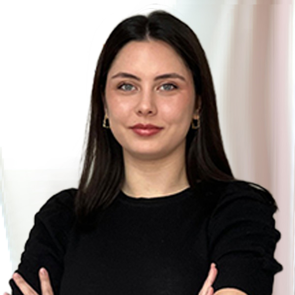 Diyetisyen Pınar Akdemir