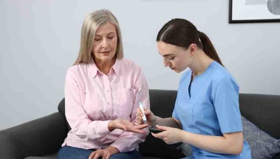 diyabet check-up, ailede diyabet, aile öyküsünde diyabet, kan şekeri testi, HbA1c testi, insülin direnci, metabolik check-up, diyabet riski, sağlık taraması happ health