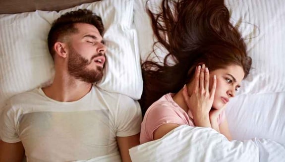 horlama tedavisi, horlama nasıl geçer, horlama nedenleri, gece horlama, uyku apnesi, evde uyku testi, happ health
