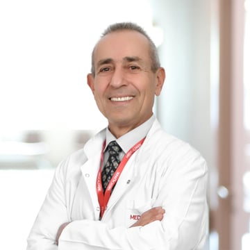 Op.Dr. Namık Selim Özenç