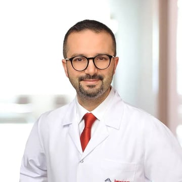 Uzm.Dr. Muzaffer Aloğlu