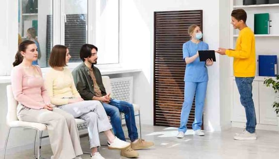 doktorunuzu beklemenize gerek yok, evde doktor hizmeti, evde doktor çağırma, evde muayene, evde sağlık hizmetleri, eve doktor çağırma, evde doktor nasıl gelir, happ health