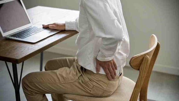 bel ağrısı, sırt ağrısı, check-up, bel ağrısı testleri, sırt ağrısı nedenleri, D vitamini, B12, böbrek fonksiyonları, kas ağrısı