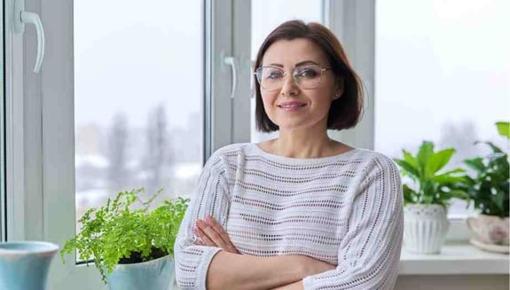 45 yaş kadın check-up, kadın check-up testleri, meme sağlığı, rahim sağlığı, kemik yoğunluğu, hormon testleri, kalp sağlığı, metabolik check-up