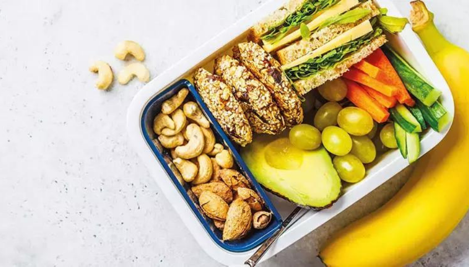 Okul Çantasında Neler Olmalı?