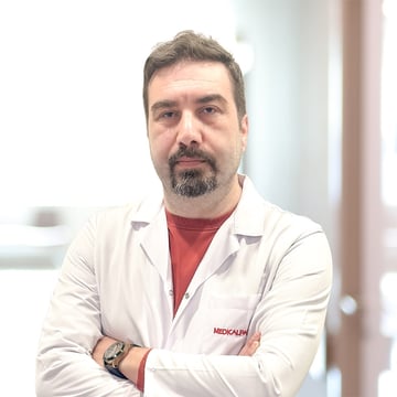Uzm.Dr. Emrah Poşul