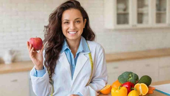 evde diyetisyen hizmeti, evde diyetisyen, evde beslenme danışmanlığı, evde diyet programı, kişiye özel beslenme planı, evde sağlık hizmetleri, happ health