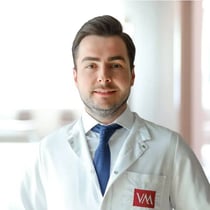 Op.Dr. Volkan Ezici