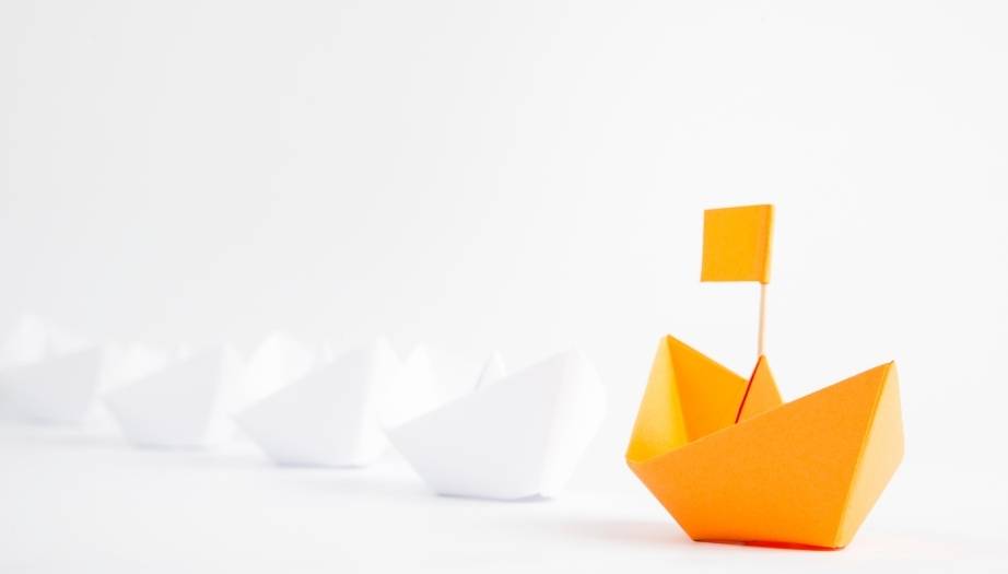 itaatkar liderlik,liderlik anlayışı,liderlik değişimi,modern liderlik,adaptif liderlik,dönüşümcü liderlik,katılımcı liderlik,kurumsal liderlik,yeni liderlik paradigmaları,etik liderlik,geleceğin liderliği,otoriter liderlikten dönüşüm,çalışan beklentileri ve liderlik,veri odaklı liderlik,kurumsal kültür ve liderlik