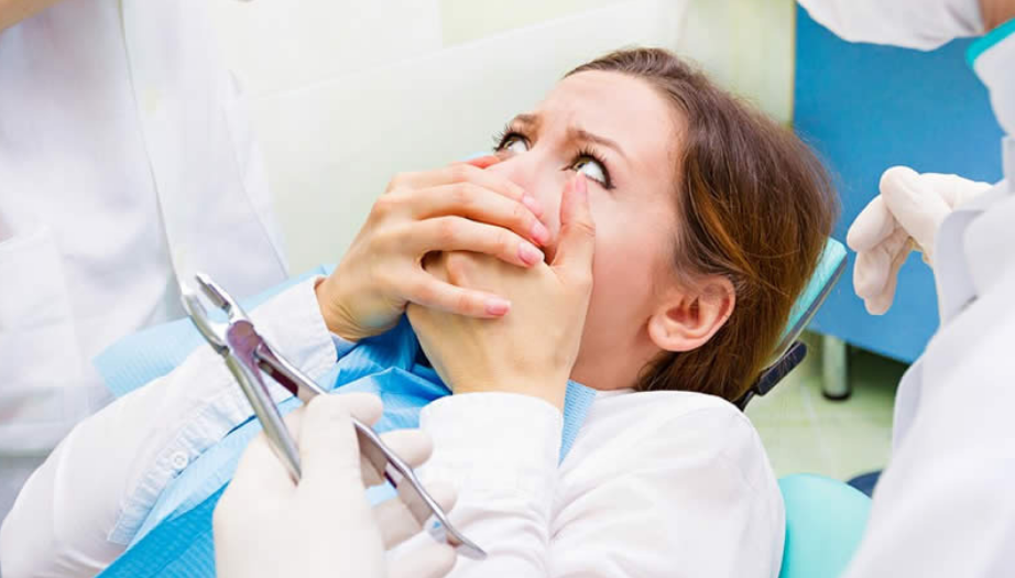 dişçi korkusu, panik atak dişçi korkusu, dişçi korkusu yenme, çocuklarda dişçi korkusu, dentofobi, diş hekimi korkusu, diş hekimi fobisi