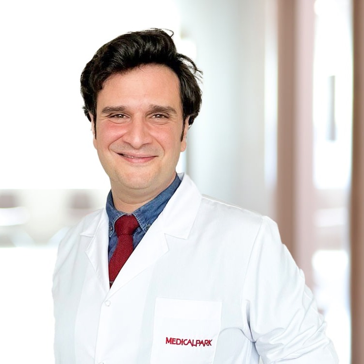 İsmail Cem Özenirler