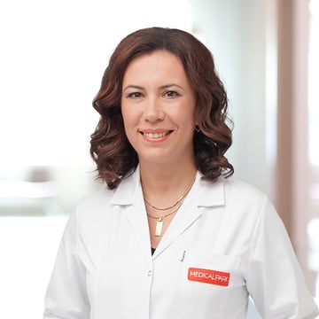 Op.Dr. Esra Yaşar Çelik
