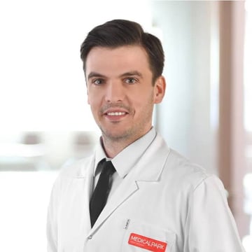 Op.Dr. Uğur Doğan