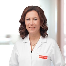 Esra Yaşar Çelik