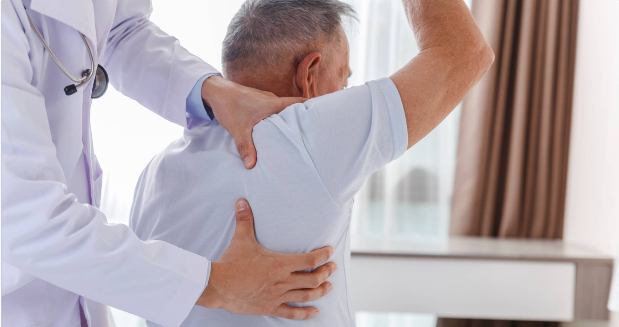 Orthopedics and Traumatology Specialist Examination at Home