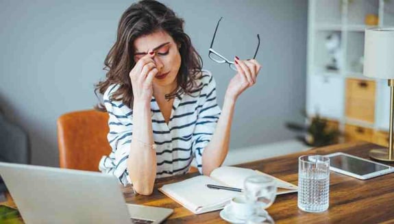 yüksek stresli mesleklerde check up, stresli işlerde check up, çalışanlar için check up, yoğun tempoda sağlık kontrolleri, stres yönetimi testleri, kurumsal check up önerileri, happ health