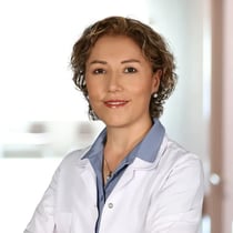 Op.Dr. Asiye Yenisolak