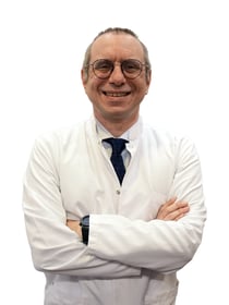 Uzm.Dr. Ömer Gezdur
