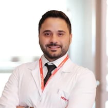 Op.Dr. Uğur Dincer