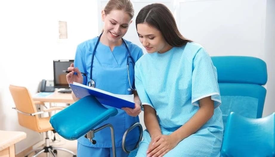 MRKH sendromu, MRKH sendromu nedir ve nasıl tedavi edilir, Türkiye MRKH sendromu vakaları, MRKH sendromu tanı algoritması, MRKH sendromu psikolojik etkileri, MRKH sendromu doğurganlık seçenekleri, MRKH sendromu vajina ameliyatı, MRKH İstanbul jinekolog, MRKH sendromu ve böbrek anomalileri, Mayer Rokitansky Küster Hauser sendromu rehberi, MRKH hasta deneyimleri, MRKH destek grupları Türkiye