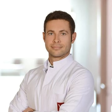 Op.Dr. Arda Berkan Sezgiç