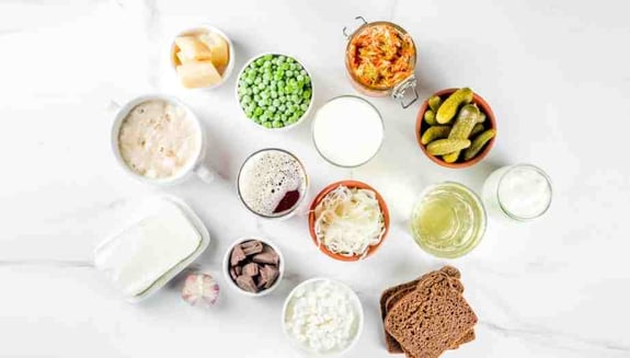 probiyotik, ramazan, bağırsak sağlığı, oruç ve sindirim, probiyotikten zengin gıdalar, kefir yoğurt, sahur beslenmesi, iftar sonrası şişkinlik, online diyetisyen, happ health