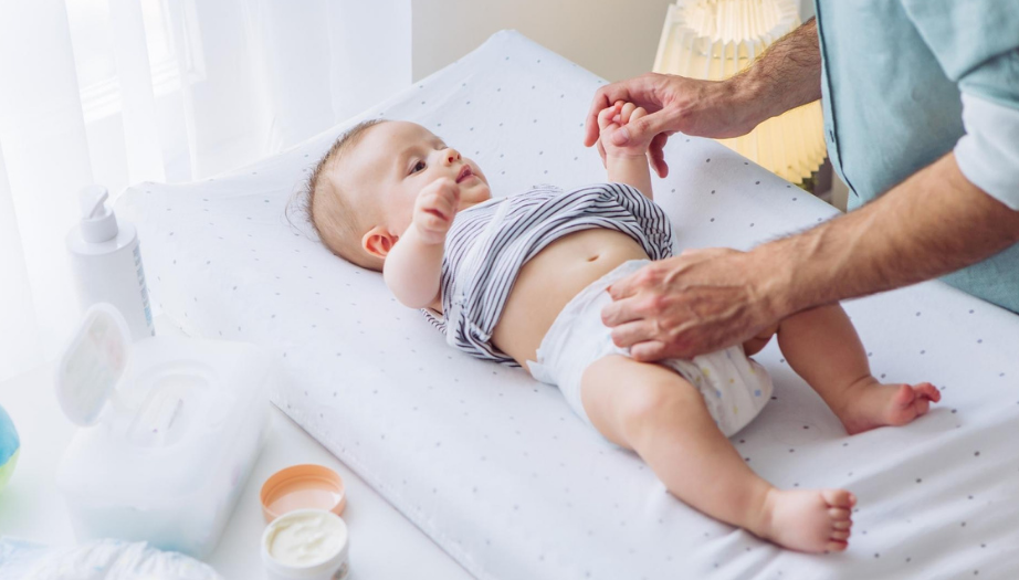 pişik kremi, pişik, pişik nasıl geçer, bebeklerde sivilceli pişik, bebeklerde, pişik, yetişkinlerde pişik, bacak arası pişik, makatta pişik, bebek pişik, koltuk altı pişik, pişik belirtileri, geçmeyen pişik