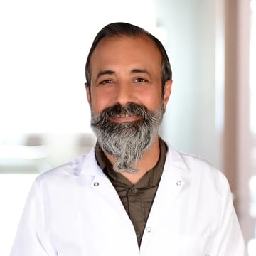 Uzm.Dr. Savaş Zeydanoğlu
