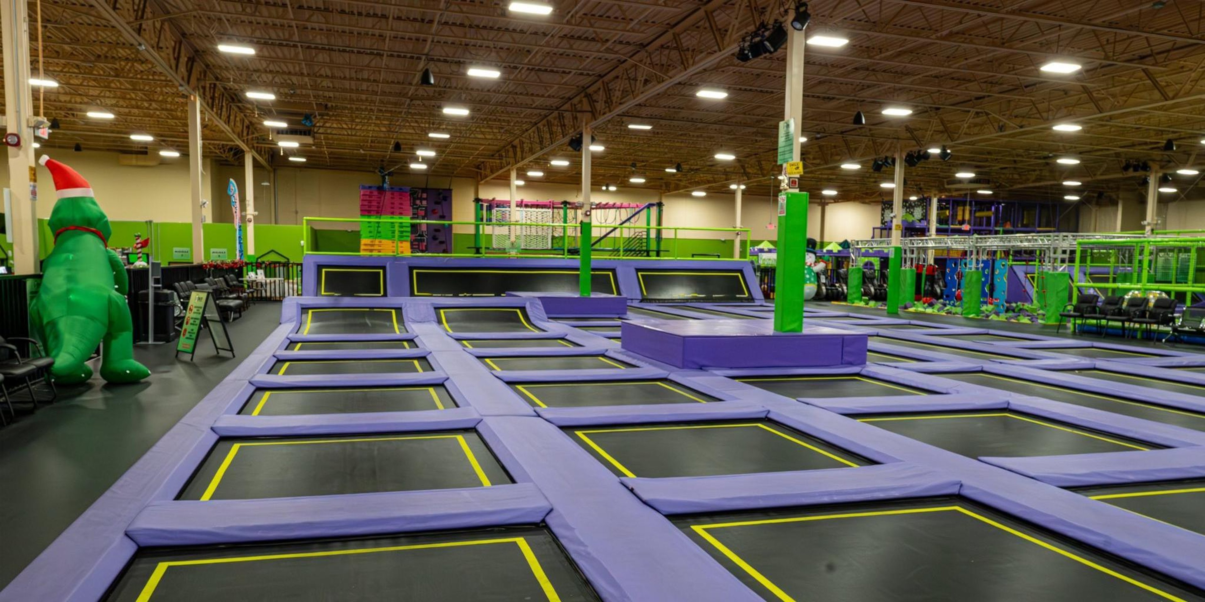 Image for Fun City Trampoline Park (Salem)
