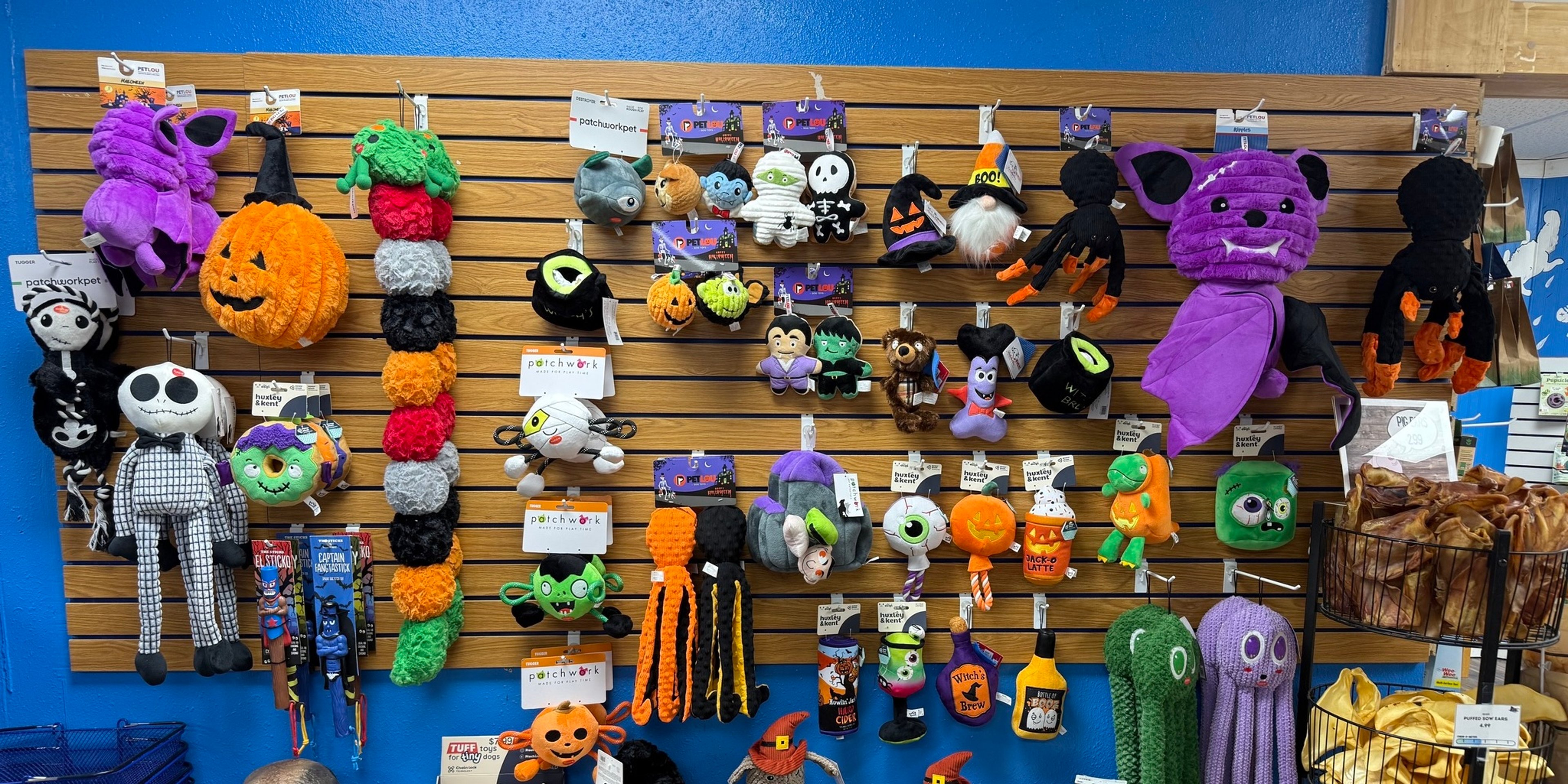 Image for Treat Play Love 