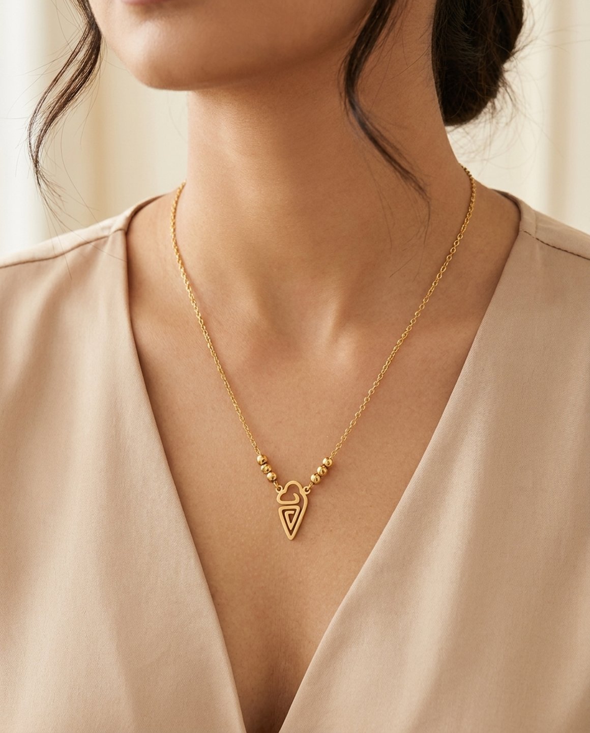 Rhea Elegant Minimal Gold Pendant