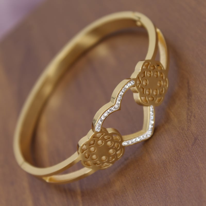 Elegant Heart Bracelet for Women with Crystal Detailing | Elegant Floral Adjustable Cuff Bracelet