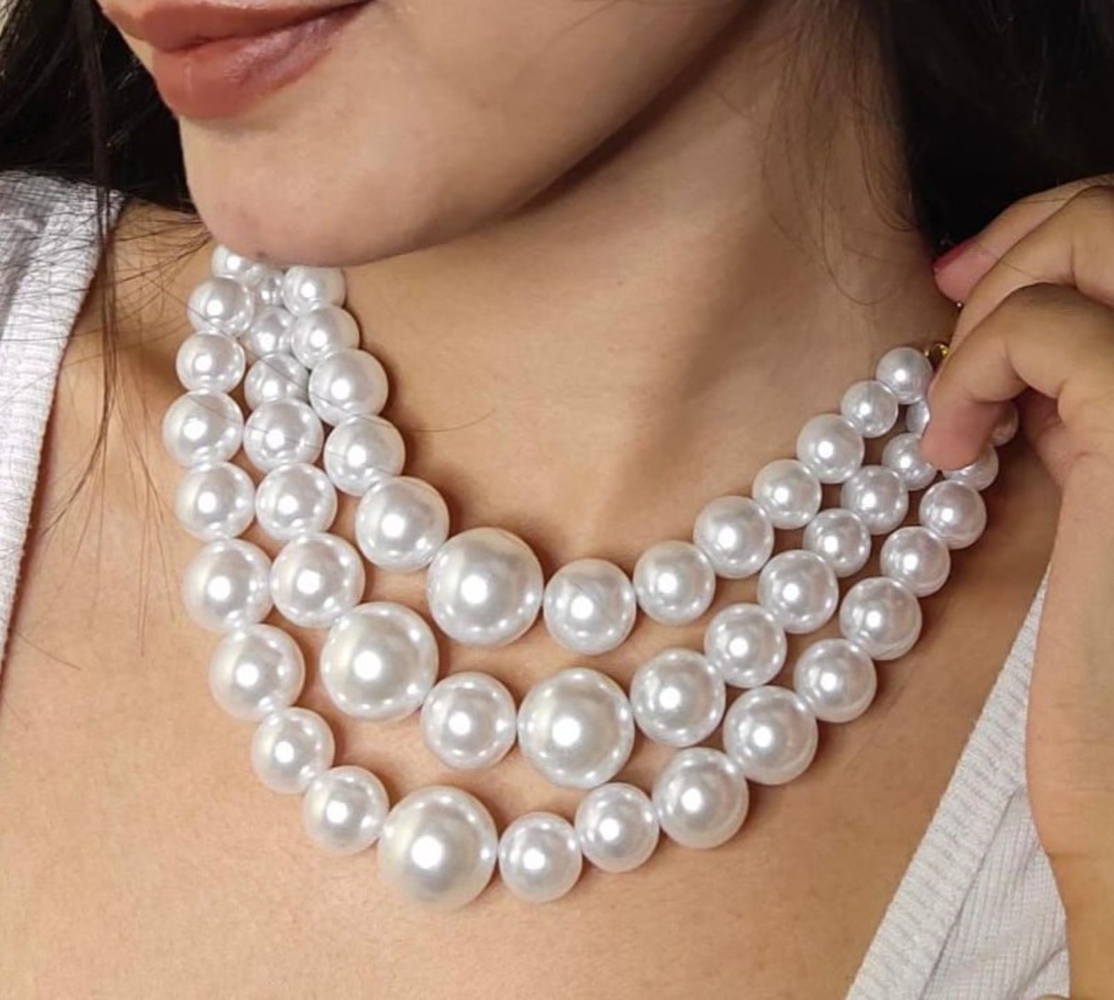 Somiya Western Look Pearls Layers Necklace Set