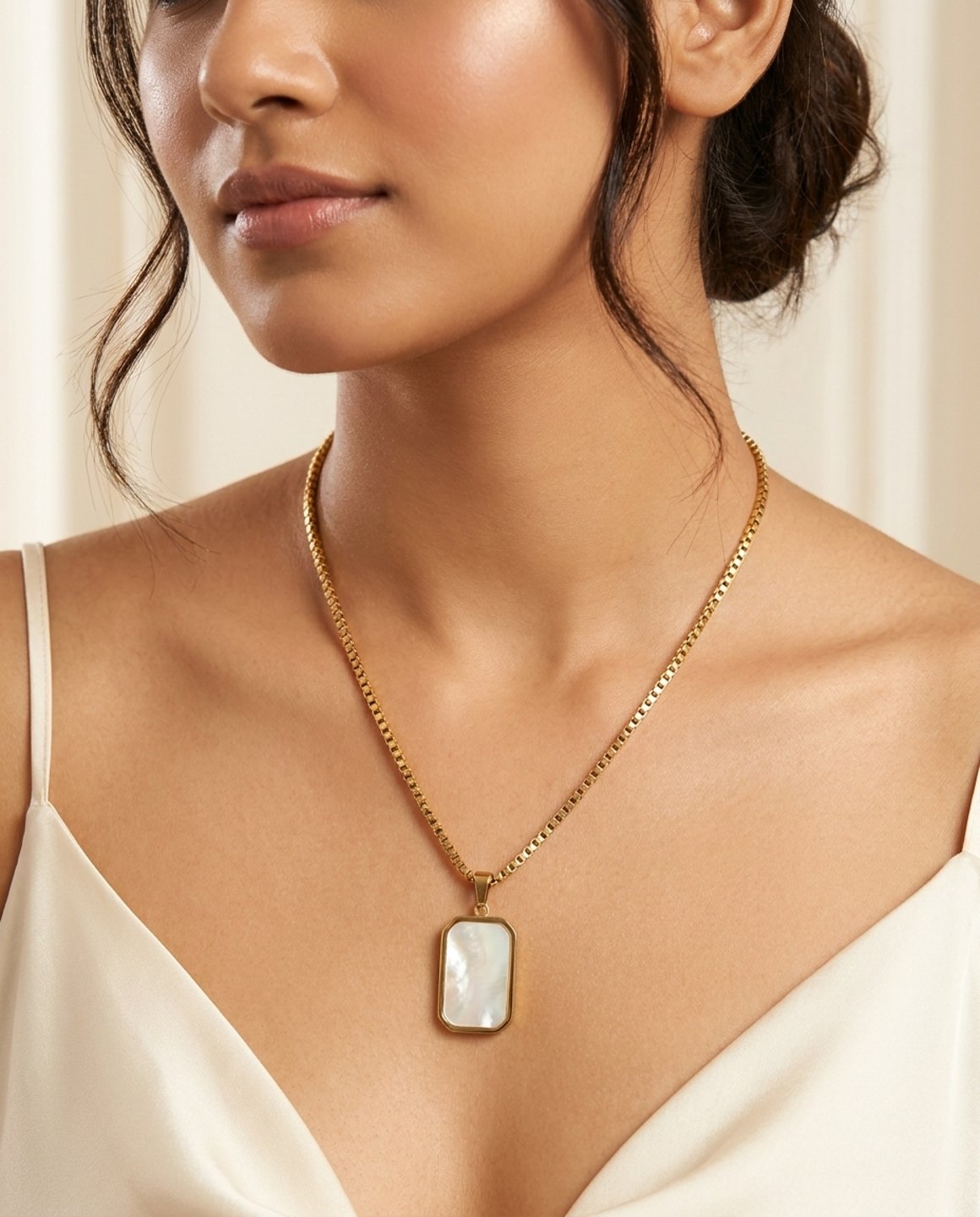 Sanchi Designer MOP Anti Tarnish Pendant