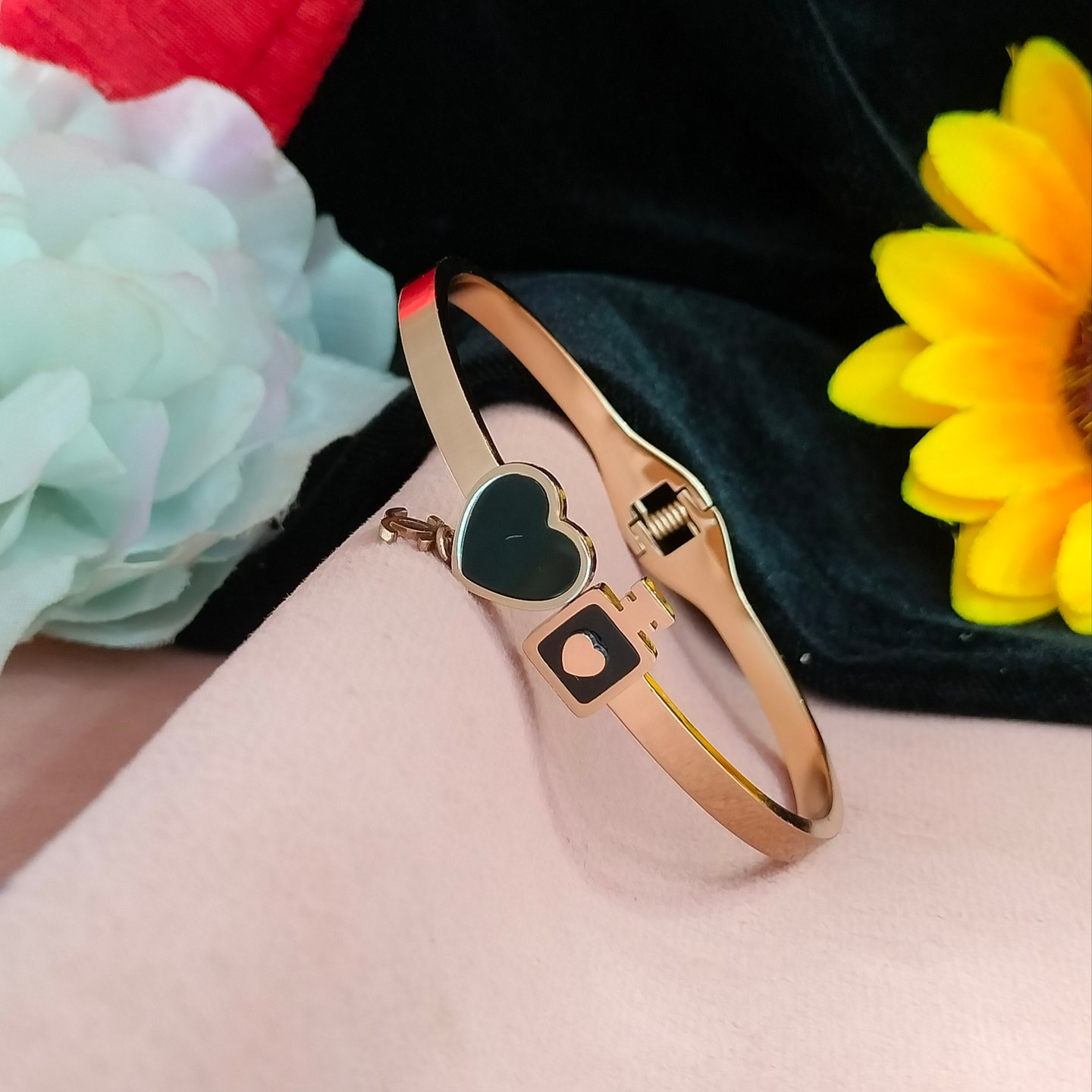 Samiksha Heart Lock Design Bracelet