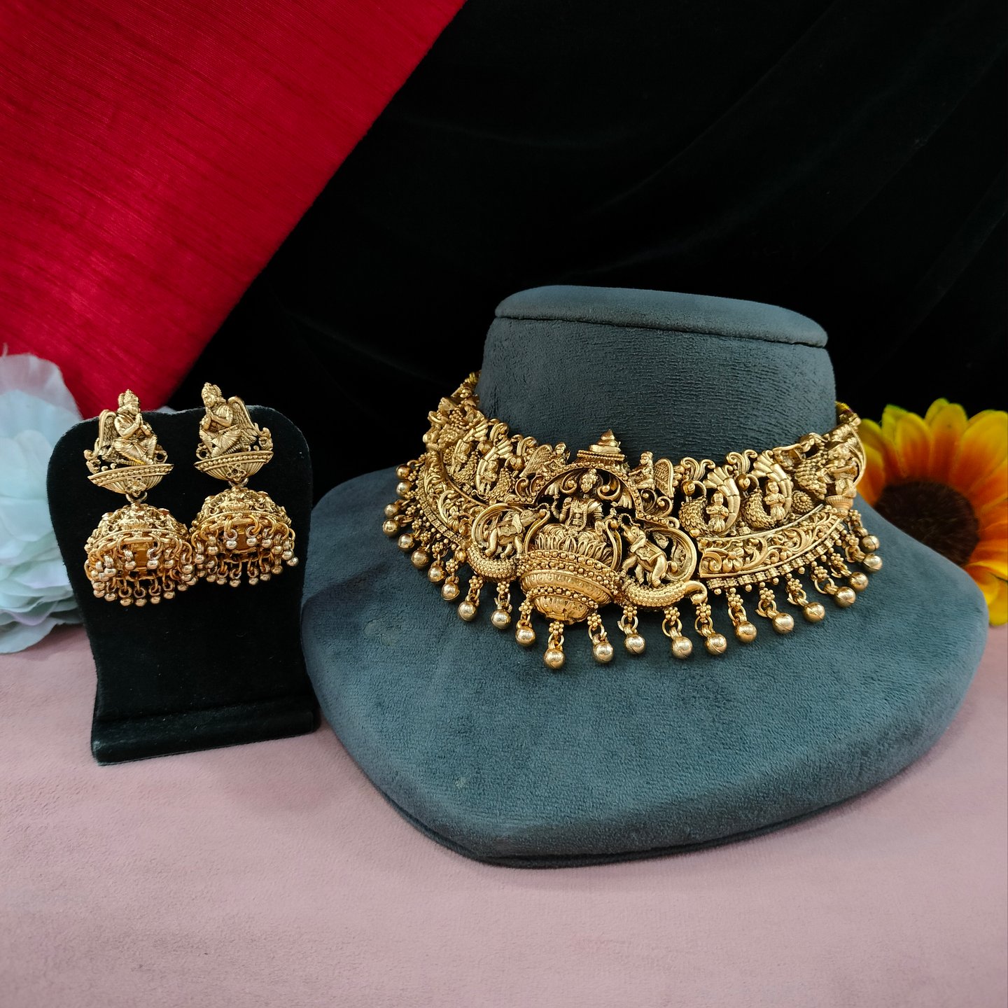 Riya Elegant Goddess Design Temple Jewellery Set