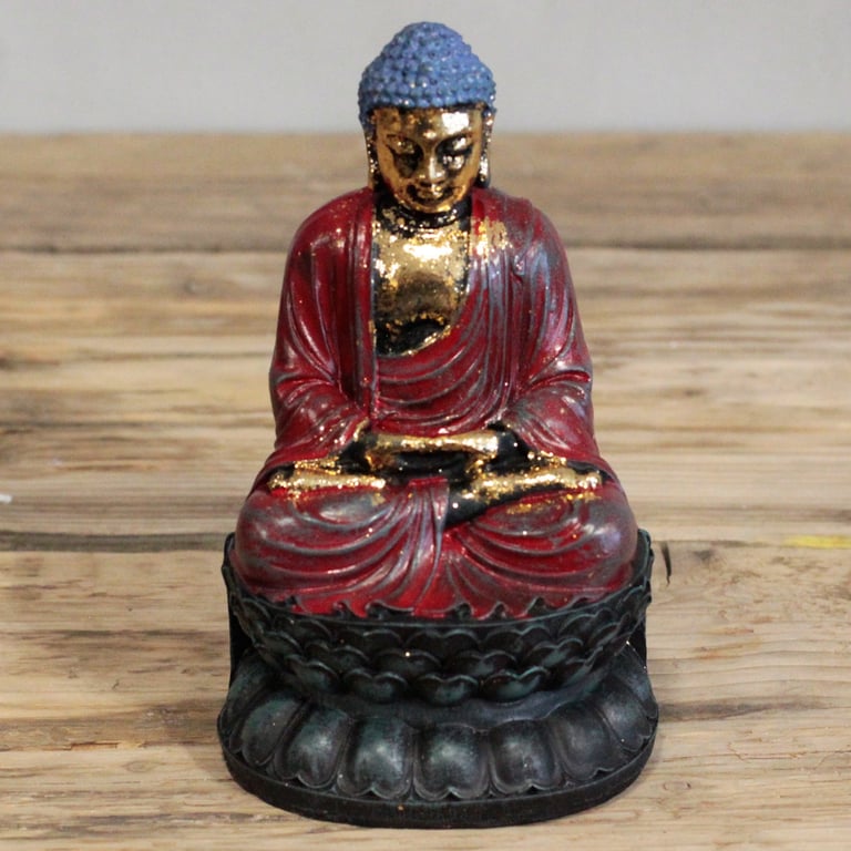 Antique Handcrafted Buddha Statue - Classic Traditional Design