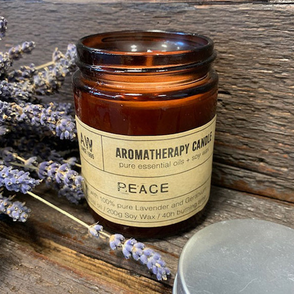 Lavender Aromatherapy Candle - Peaceful Relaxation and Stress Relief